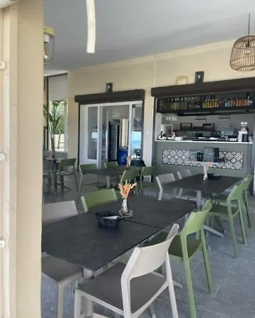 Pascal Paoli Fior Di Mare * مورياني بلاج